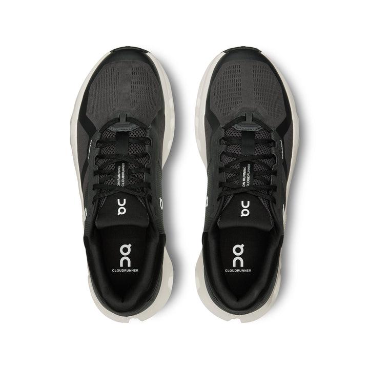 On Cloudrunner 2 men&