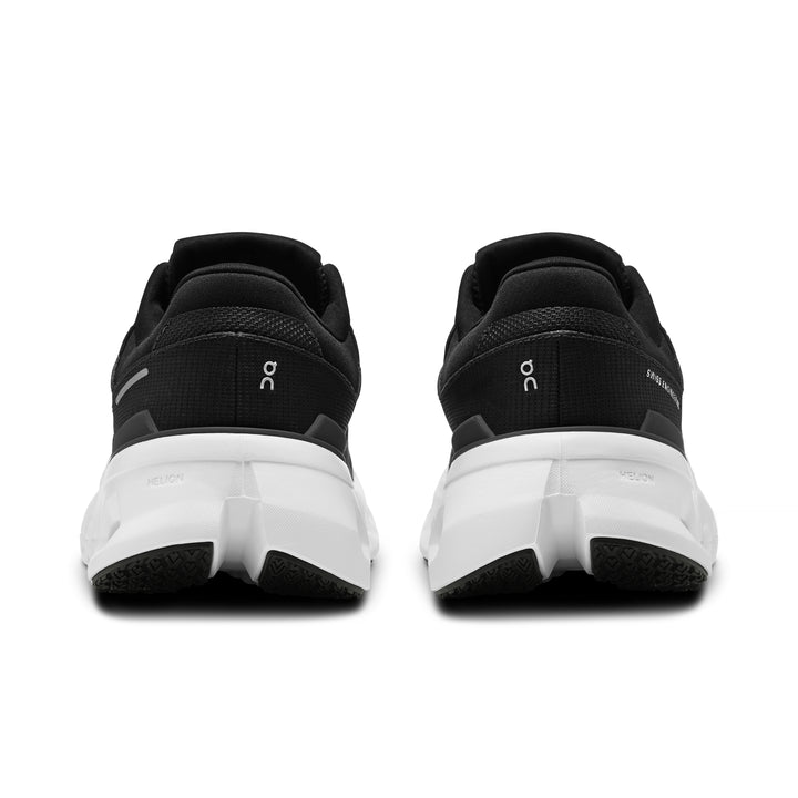On Cloudrunner 2 women&