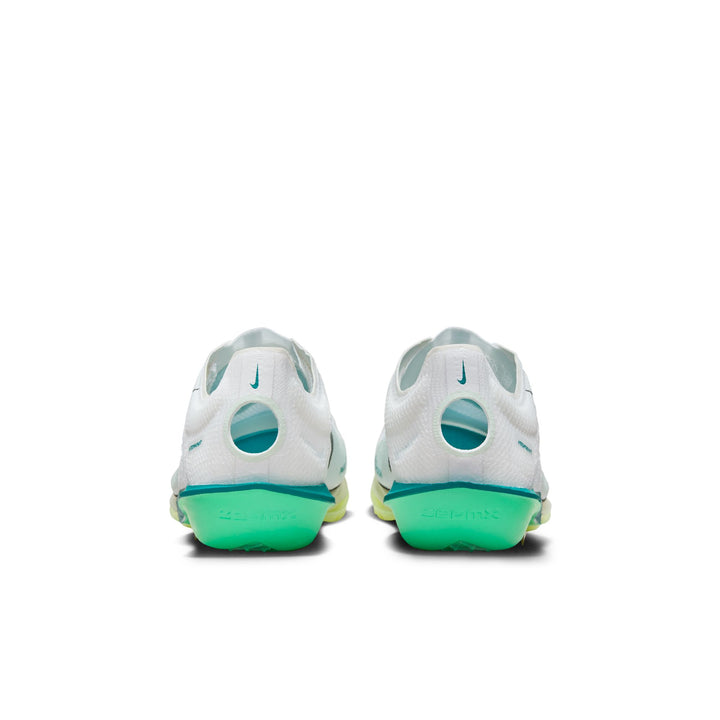 Nike Air Zoom Victory 2
