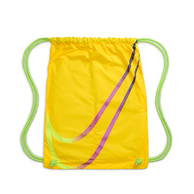 Nike Air Zoom Victory 2