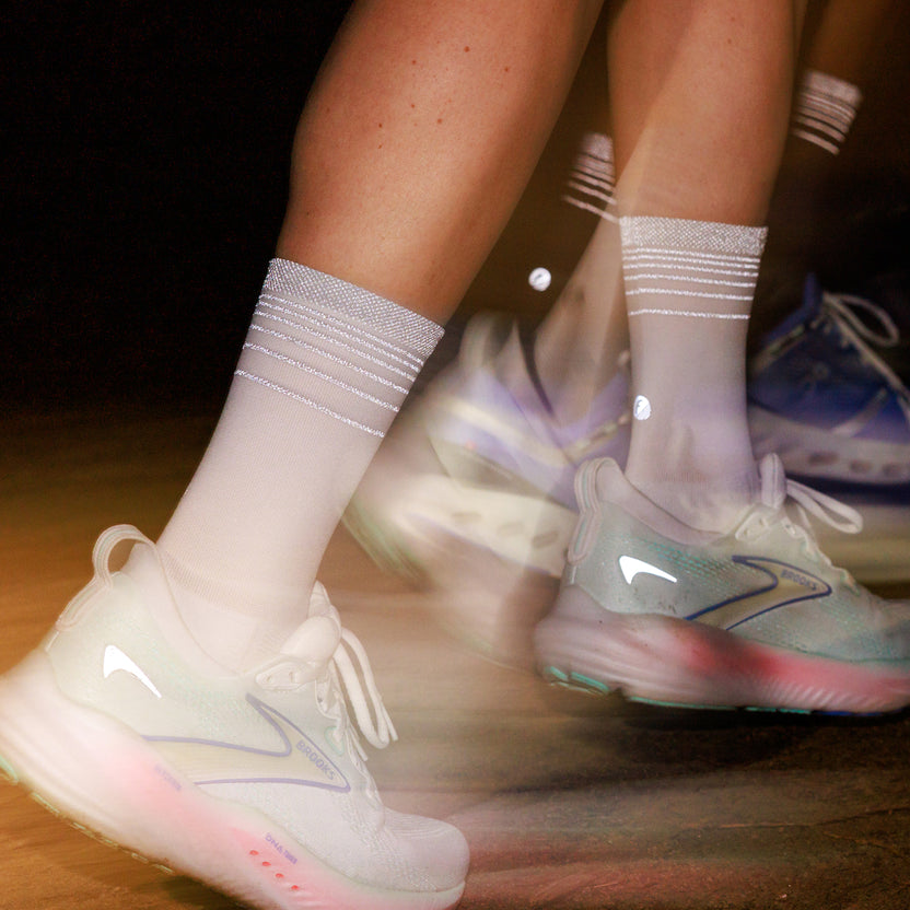 Feetures Elite Light Cushion Mini Crew - Flash!