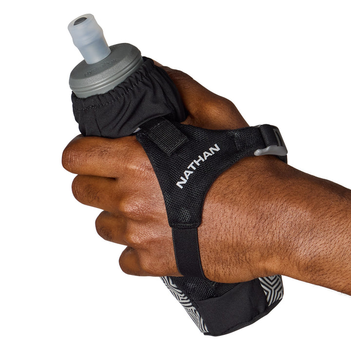Nathan Pinnacle Handheld Soft Flask - 14oz