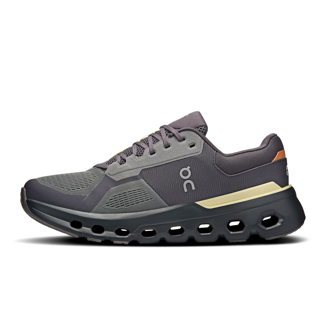 On Cloudrunner 2 men&