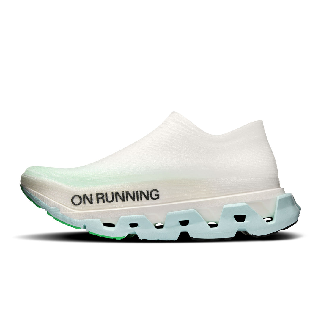 On Cloudmonster 3 Hyper LS