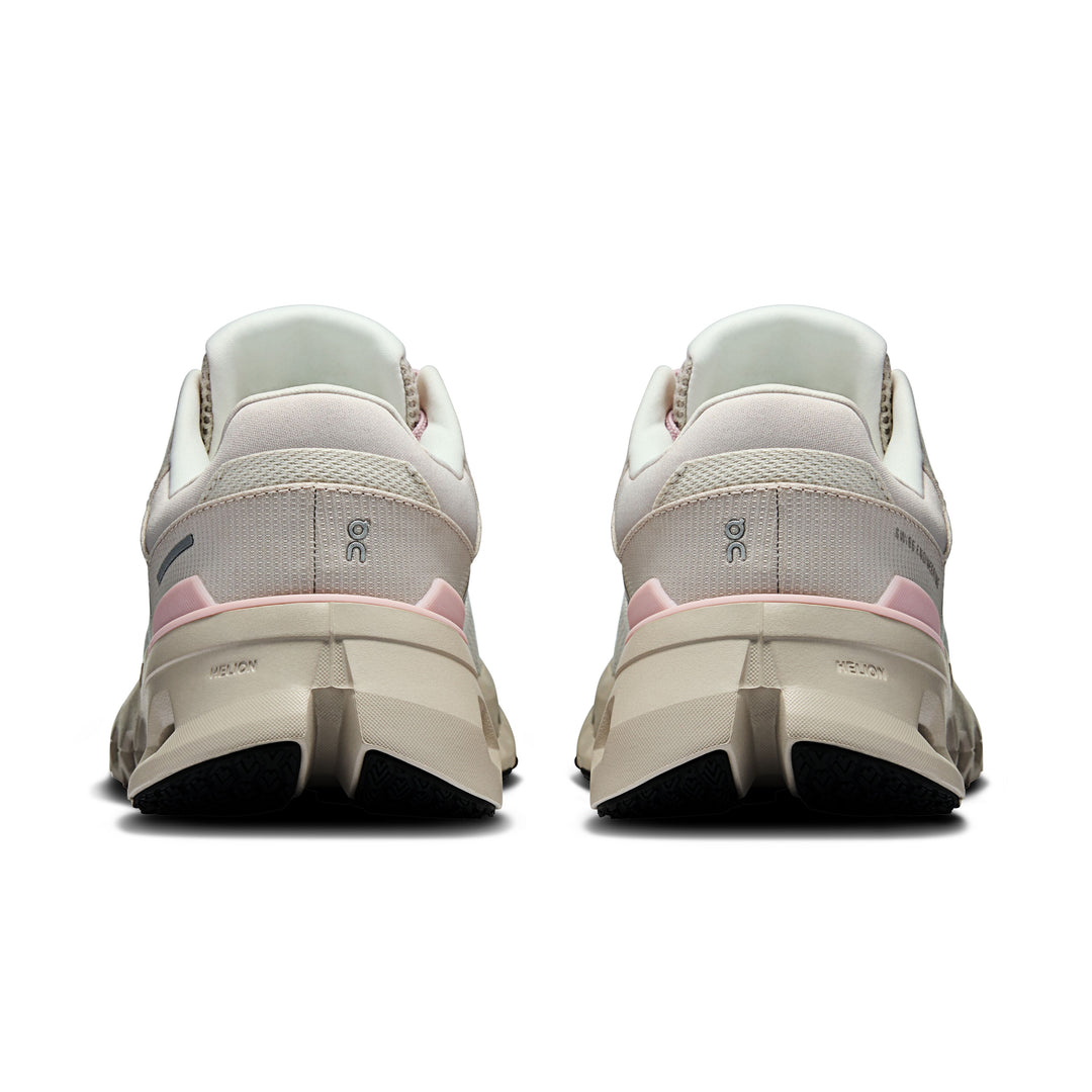On Cloudrunner 2 women&
