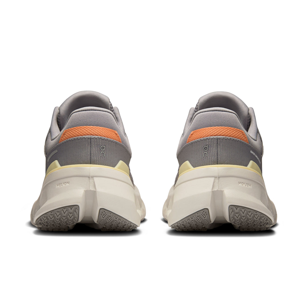 On Cloudrunner 2 women&