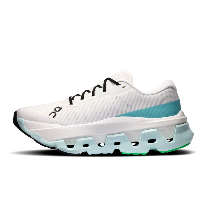 On Cloudmonster 3 Hyper women&