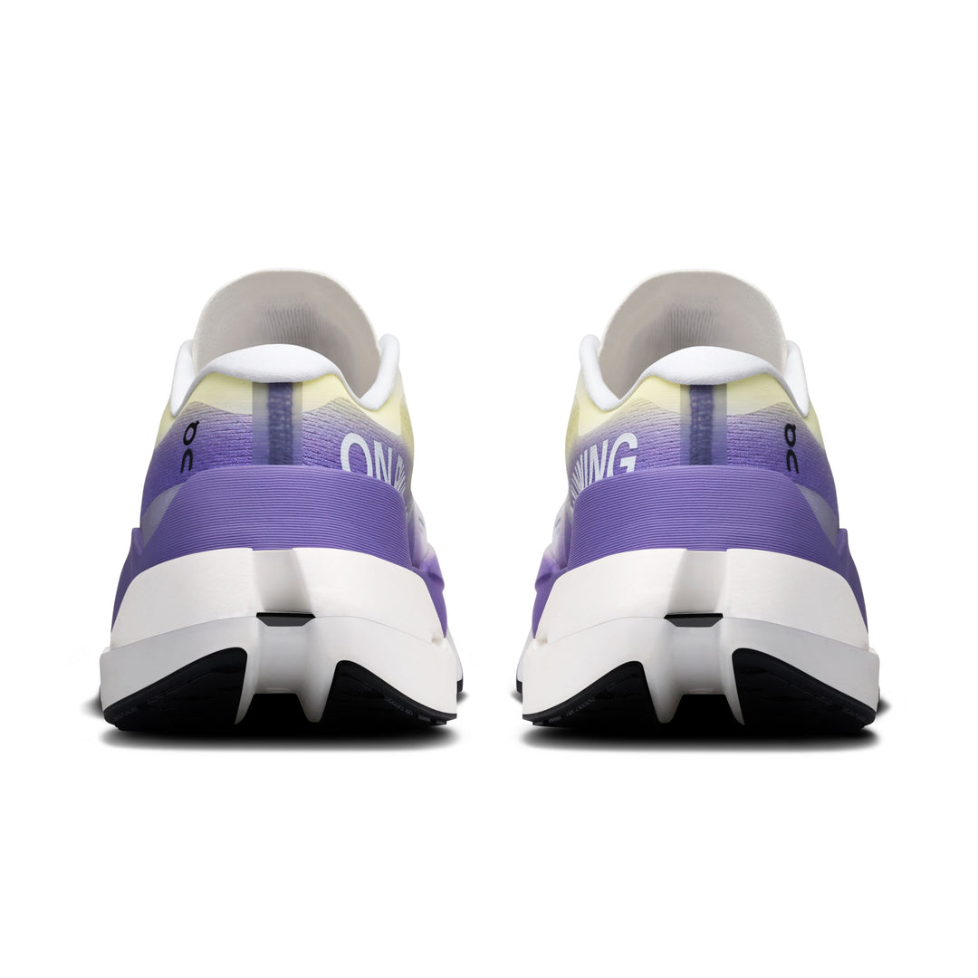 On Cloudboom Max women&
