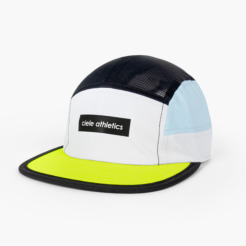 Ciele Athletics GOCap Field - Iconic Bar - White/Black