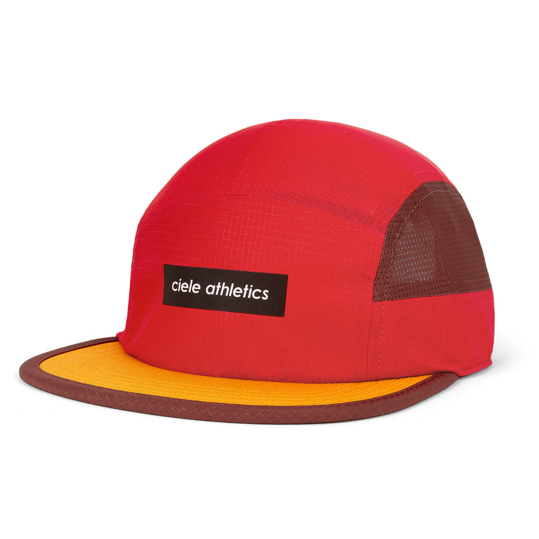 Ciele Athletics - GOCap - Field - IconicBar - Red Andorra M/L