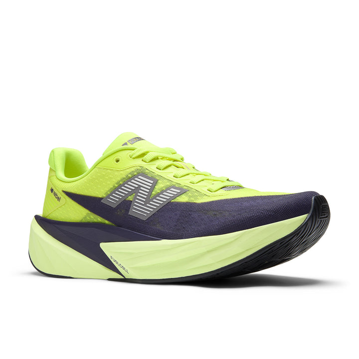 New Balance FuelCell Rebel 5 women&