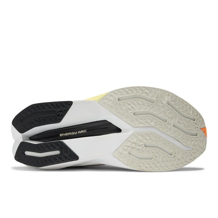 New Balance FuelCell SuperComp Trainer 3 women&