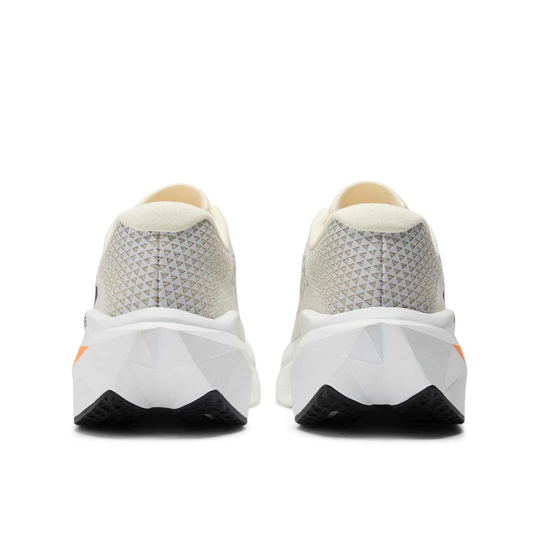 New Balance FuelCell SuperComp Trainer 3 women&