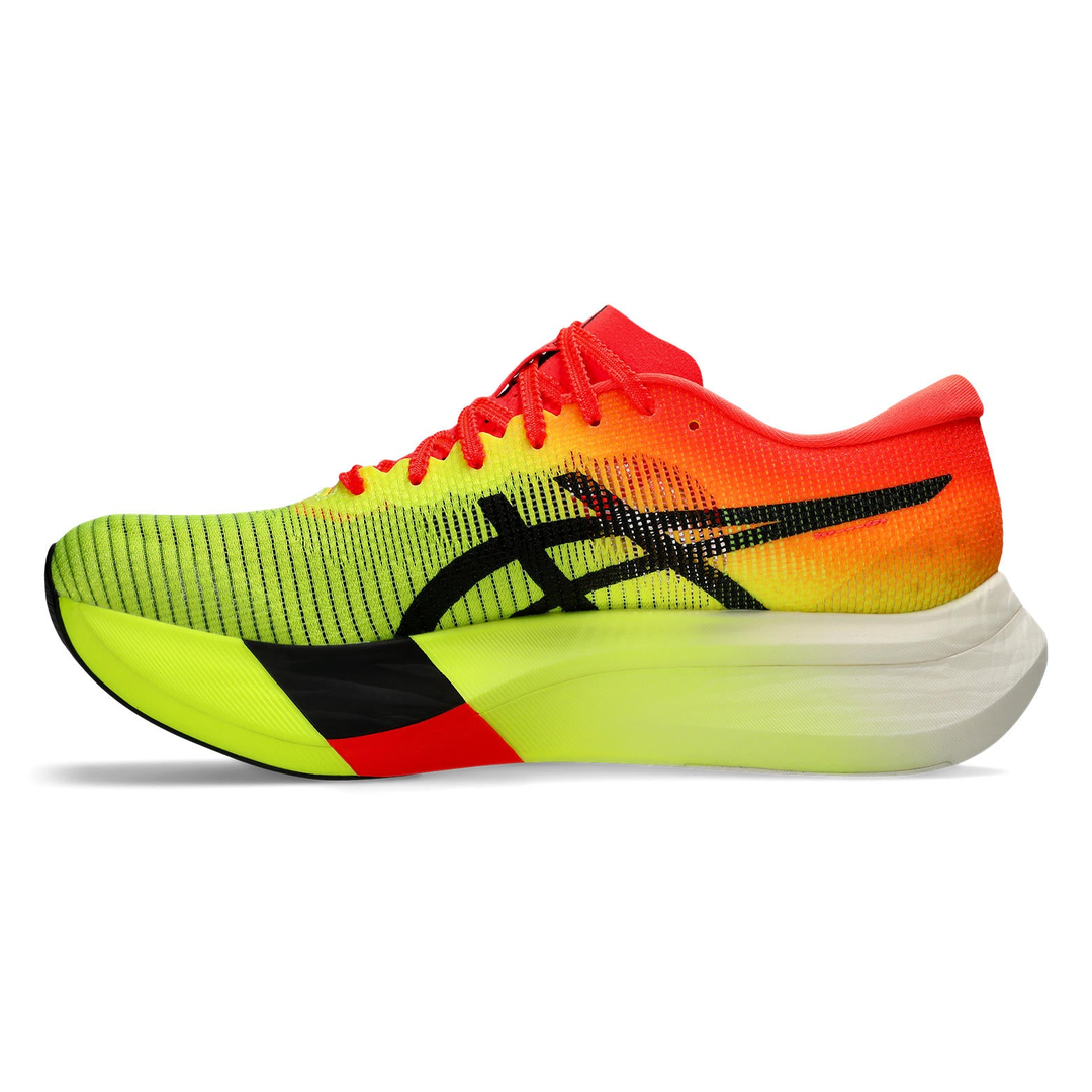 ASICS MetaSpeed Edge Paris in Safety Yellow and Black, right shoe inside view 