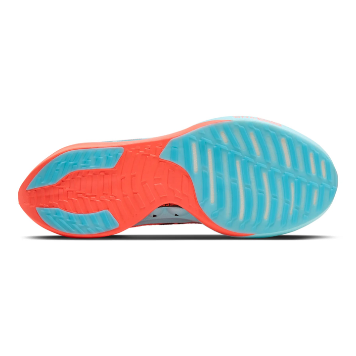 Brooks Hyperion Elite 5 in Pink Clay and Atomizer Blue, right shoe outsole 