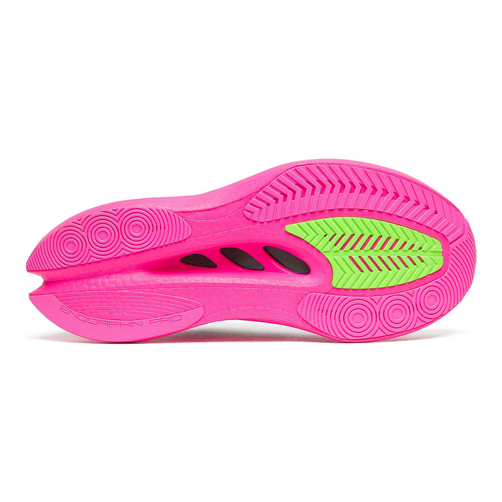 Saucony Endorphin Pro 5 men’s in Black and Shock, right shoe outsole 