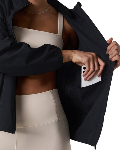 Vuori Women's Renew Trainer Shell