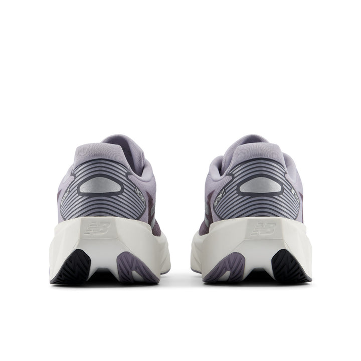 New Balance FuelCell Rebel 5 women&