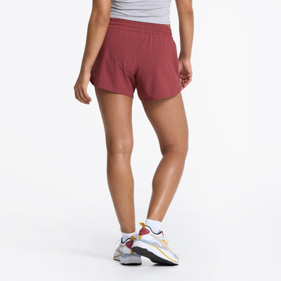 Vuori Women's Clementine 4" Short 2.0